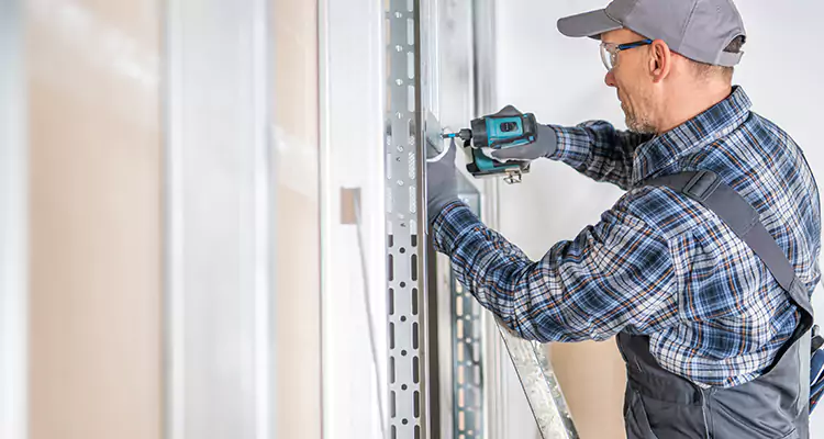 Sliding Door Latch Hardware Repair in Sarasota Springs, FL